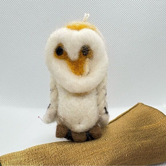 Handcrafted Felted Wool Barn Owl Bird Ornament made in Nepal, Fair Trade. - Picture 3 of 11